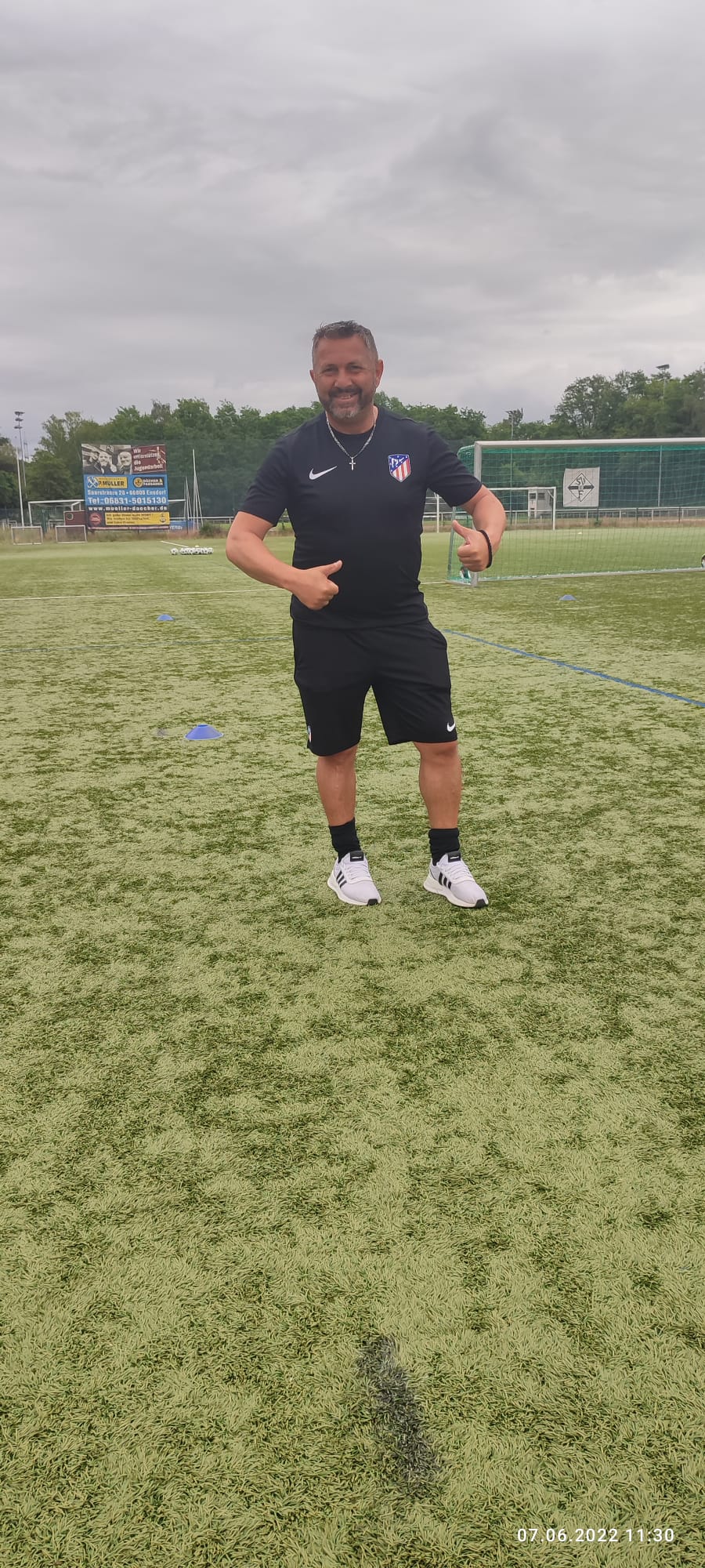Maurizio Mastroieni beim Training auf dem Fußballplatz